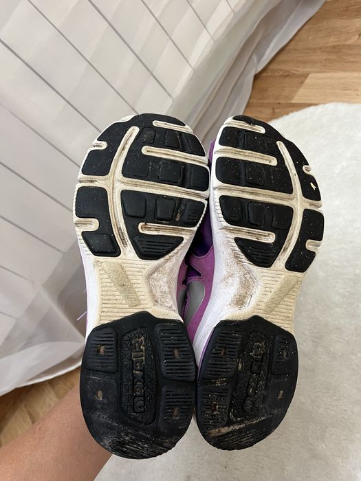 Buty sportowe damskie Nike Air 38,5