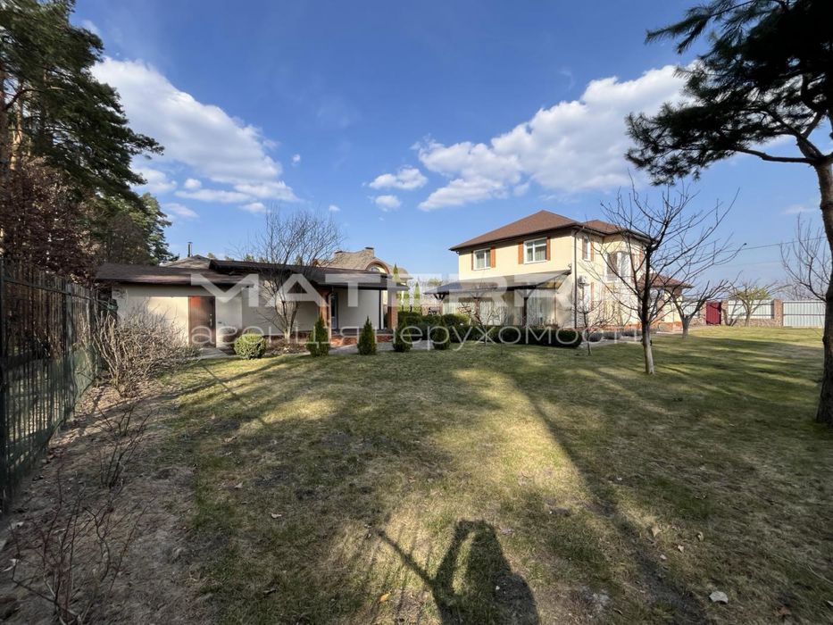 Продаж сучасного будинку в Забірʼє 1 лінія від лісу