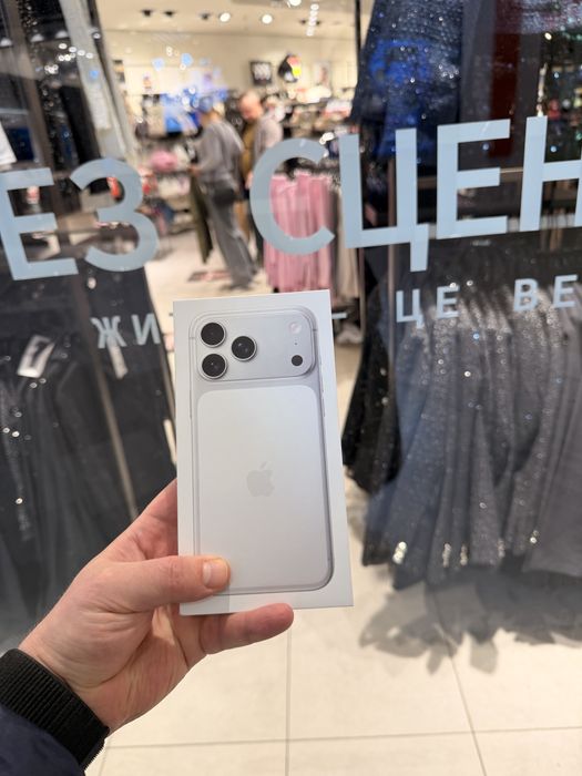iPhone 17 Pro Max 512gb SILVER. Гарантія Apple 12міс з дня активації.