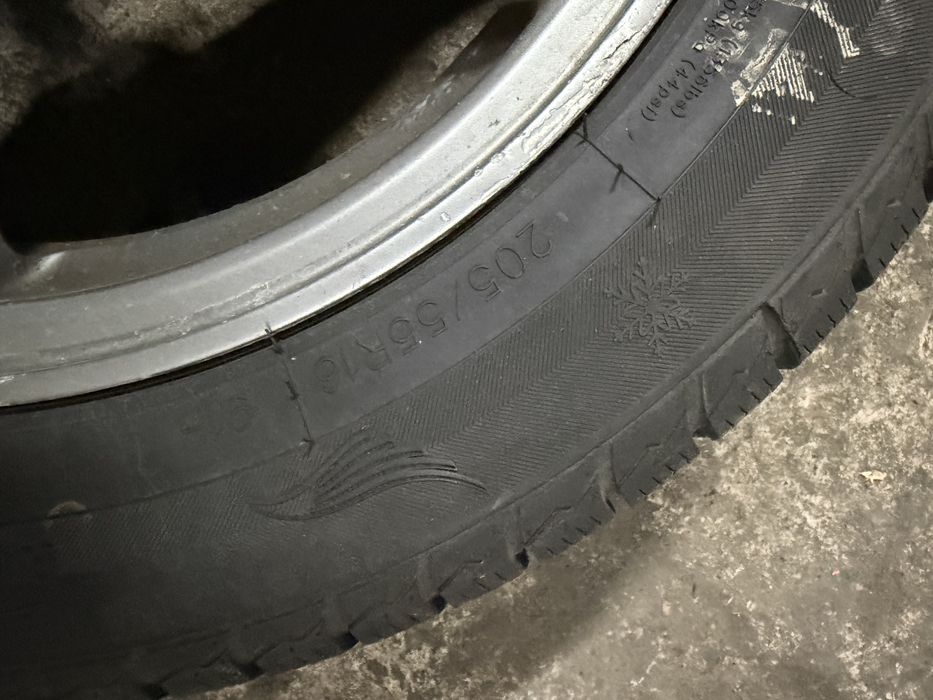 Диски с зимней резиной Honda accord R16