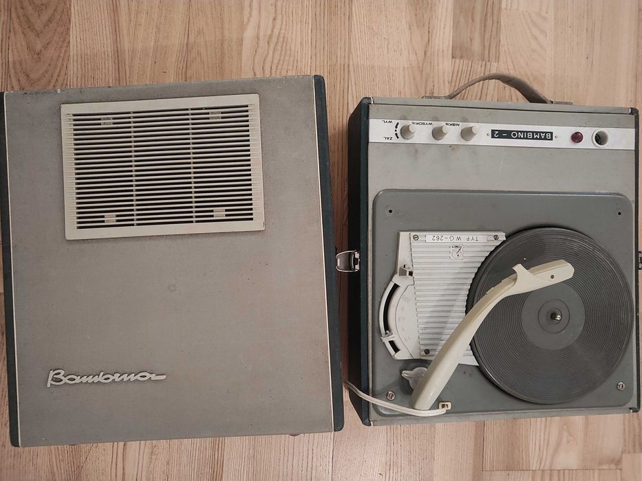 Gramofon Bambino 2 1969r.