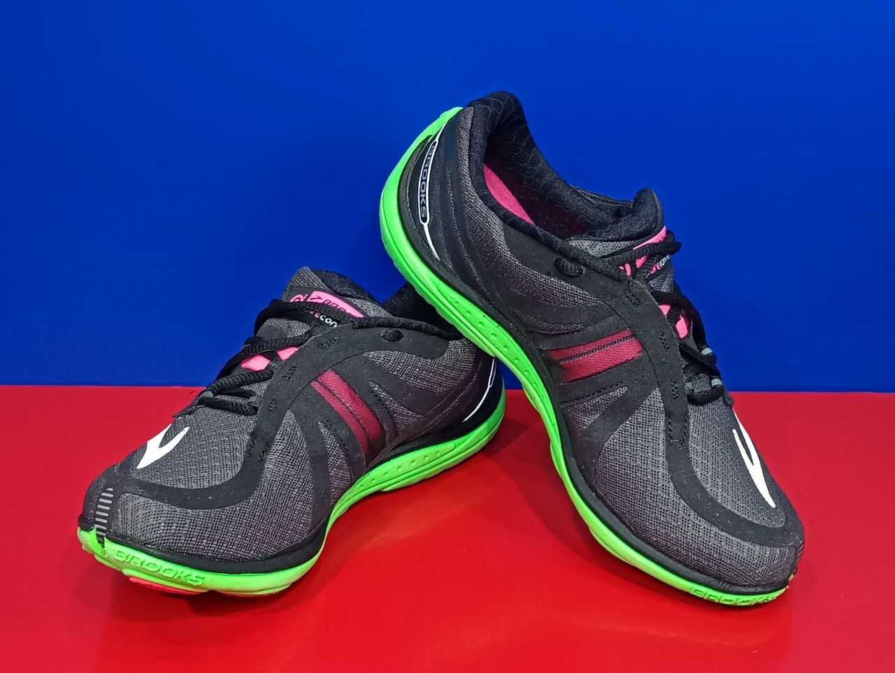 Женские беговые кроссовки Brooks Pure Connect 2 Оригинал