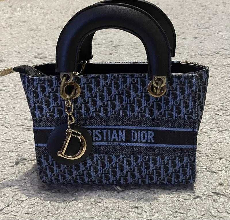 Прекрасная женская сумочка в стиле christian dior lady black/beige