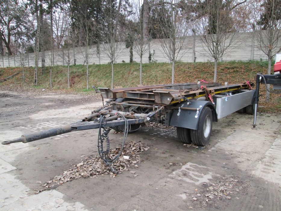 HKM  Przyczepa do przewozu kontenerów