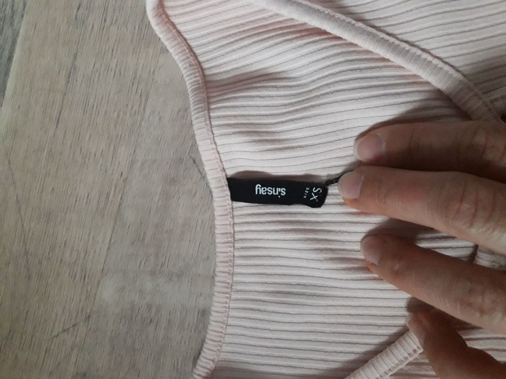 Футболка Sinsay, стильна блуза Stradivarius для дівчини