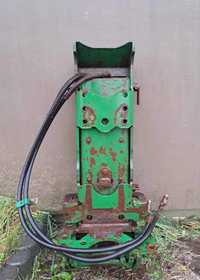 Zaczep hitch John Deere. Hitch John Deere seria 6000. Zaczep