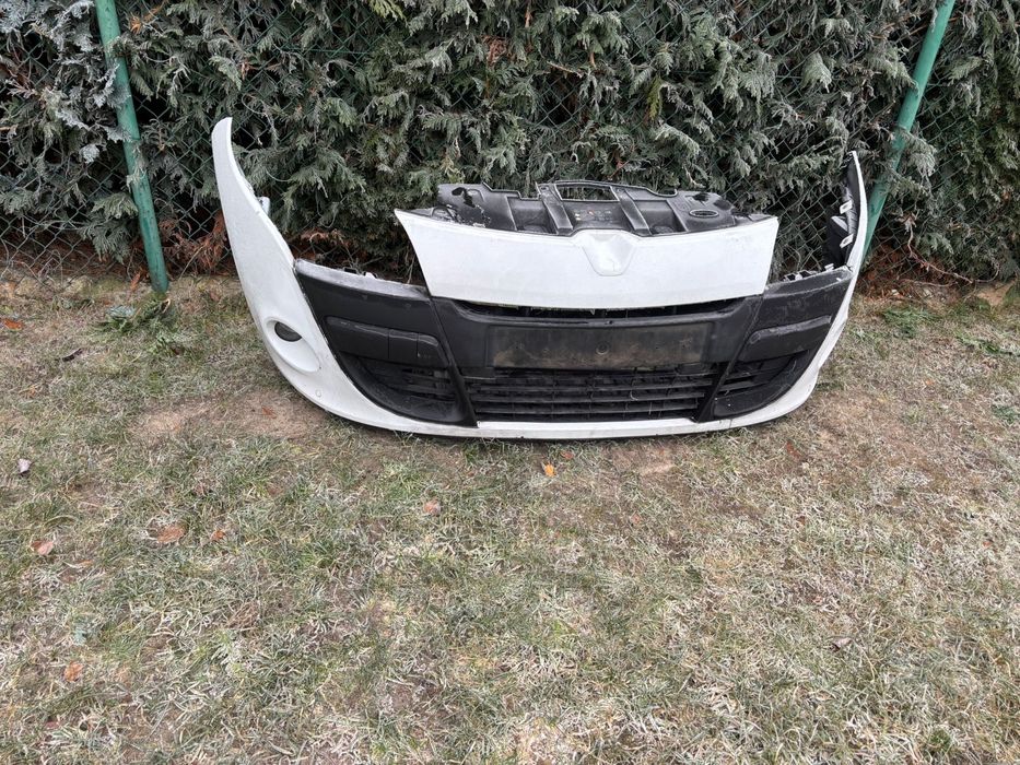 Zderzak przedni Renault megane 3 coupe