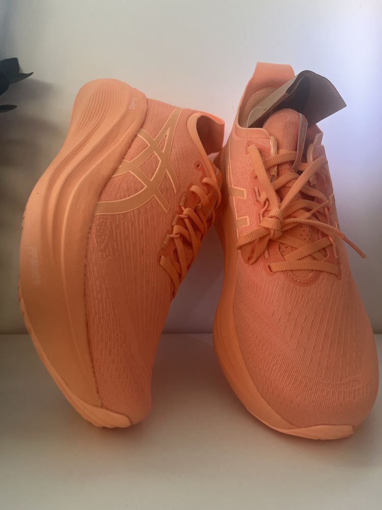 Asics Gel Nimbus 27 Lite Show r.44 nowe ori