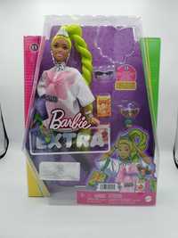 Barbie Extra Lalka Biała tunika/Neonowe zielone włosy HDJ44