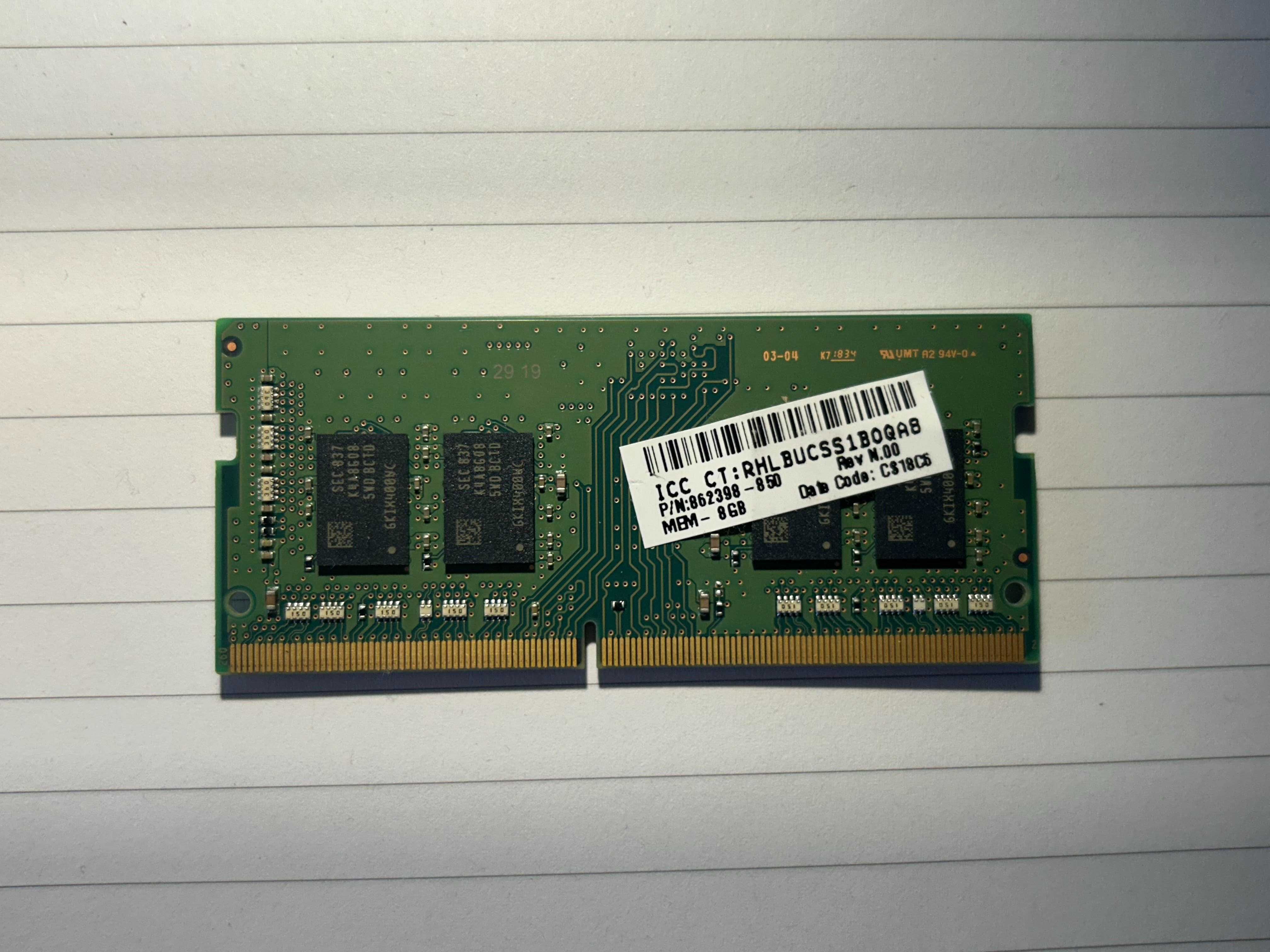 Pamięć RAM DDR4 Samsung M471A1K43CB1-CTD 8 GB