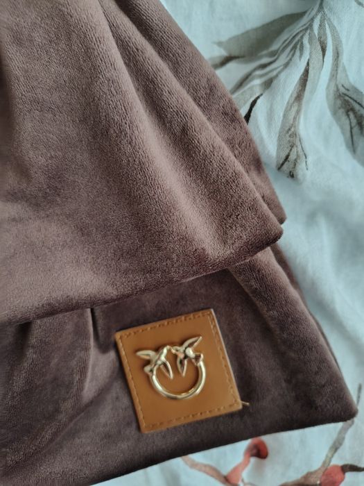 Welurowa sukienka 98