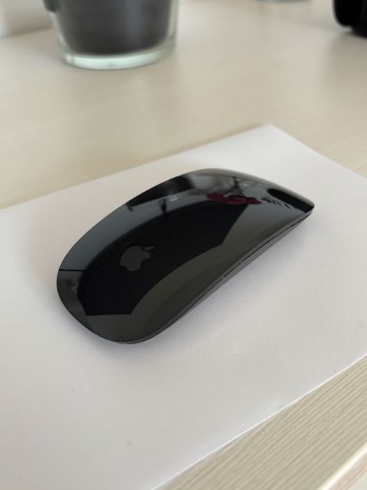 Mysz Magic Mouse 2 – Multi-Touch w czerni