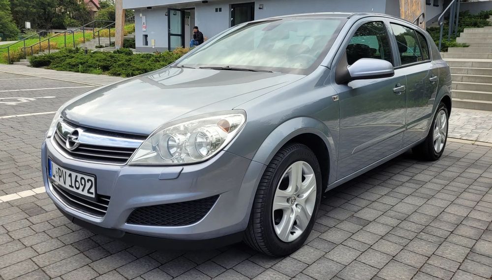 Opel Astra Grzane Fotele,Klimatyzacja,Elektryczne Szyby