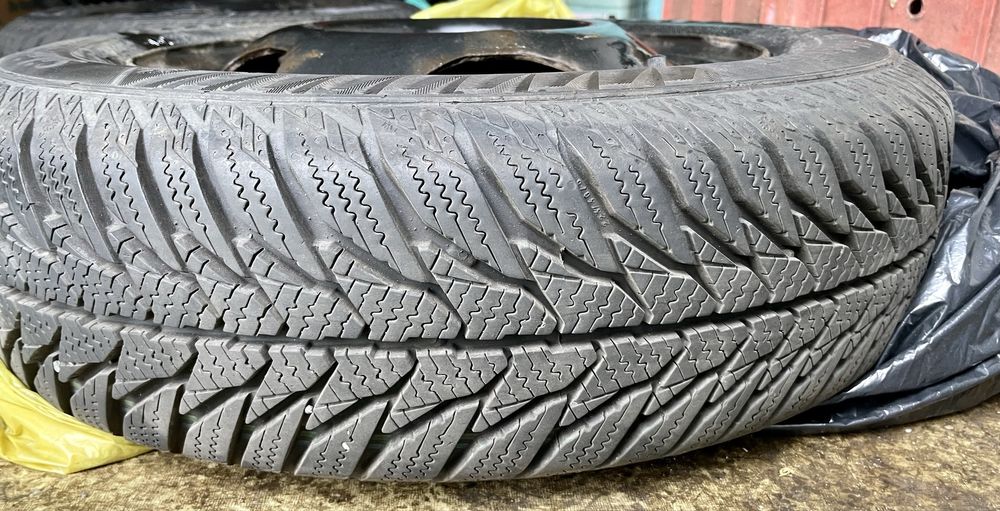 Komplet 4 kół zimowych Metador Sibir Snow 155/70 R24 + łańcuchy 250 zł