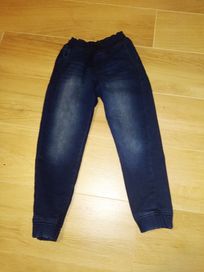 Spodnie jeansowe joggery 134