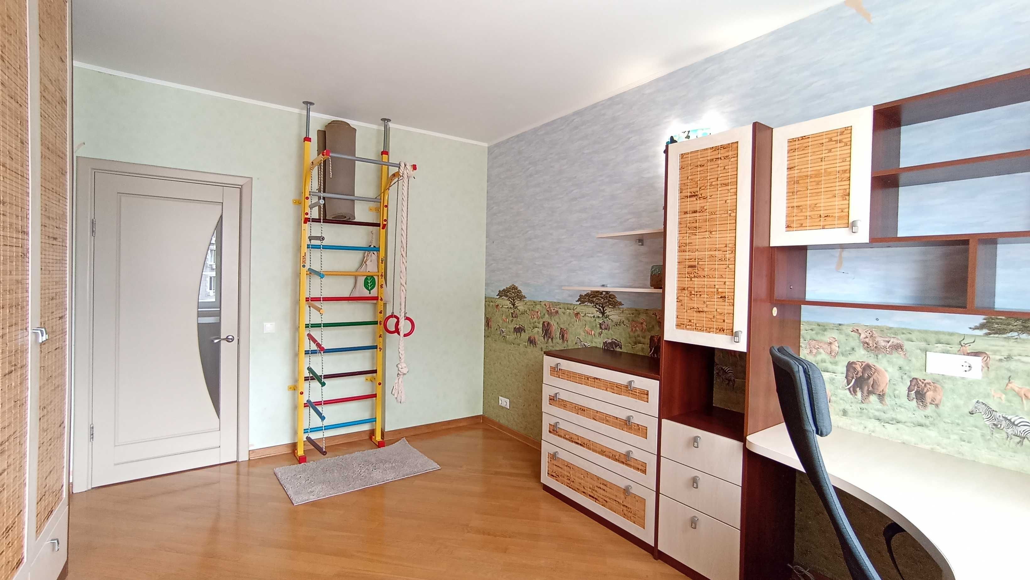 Без% Укриття 3к 98 м2 Амосова, 4 Протасів Яр, паркомісце, pet-friendly