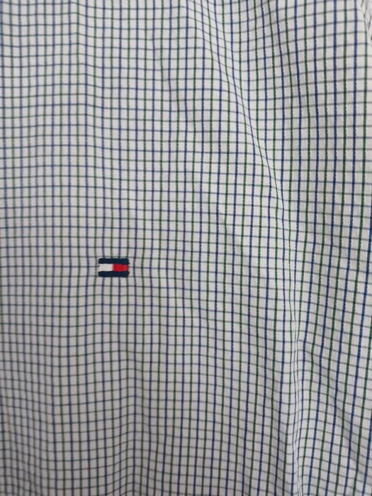 Продам рубашку Tommy Hilfiger