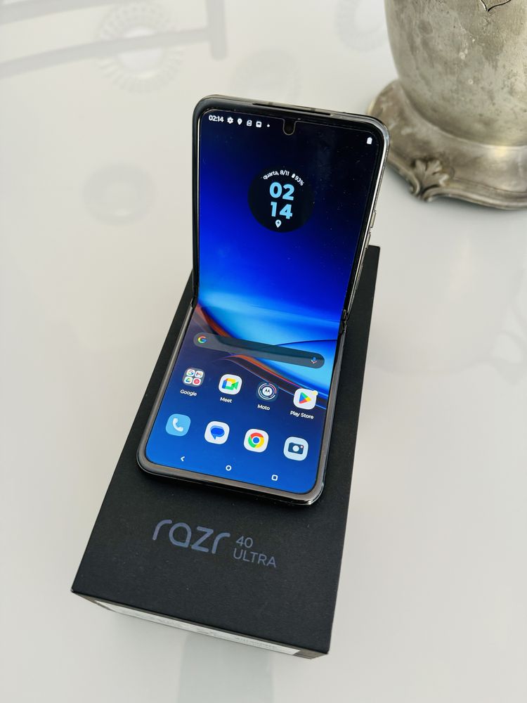 Motorola Razr 40 Ultra 5G - Garantia