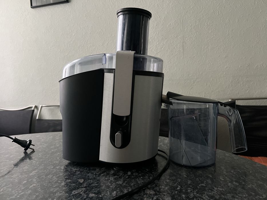 Соковыжималка Philips