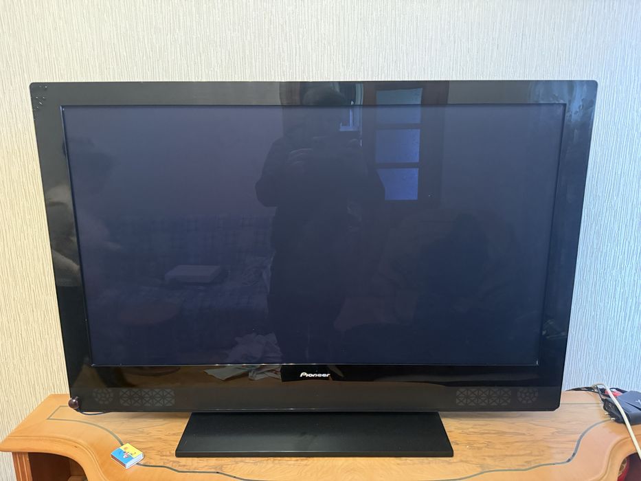 Продам телевізор плазма піонер