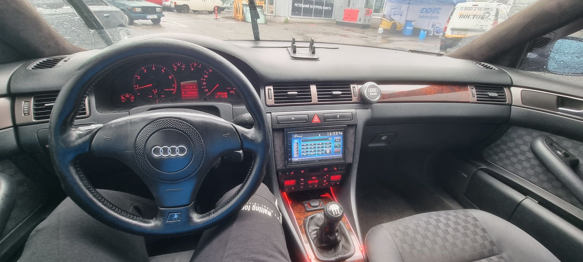 Продам Audi A6 C5 1997