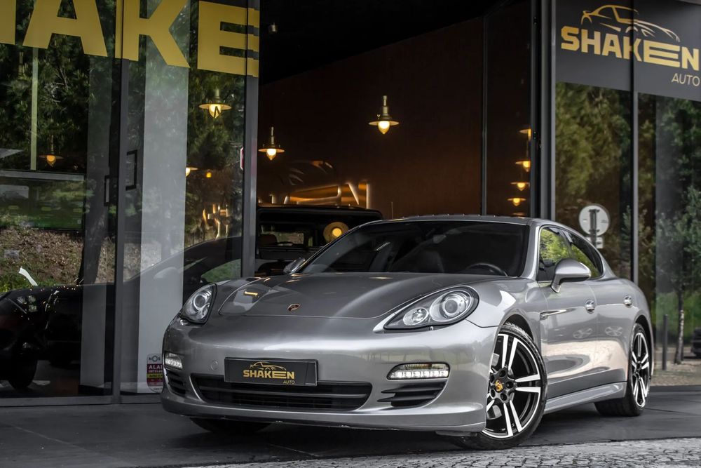 Porsche Panamera Platinum Edition