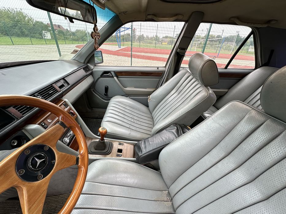 Mercedes Benz W124 2.0 газ/бензин