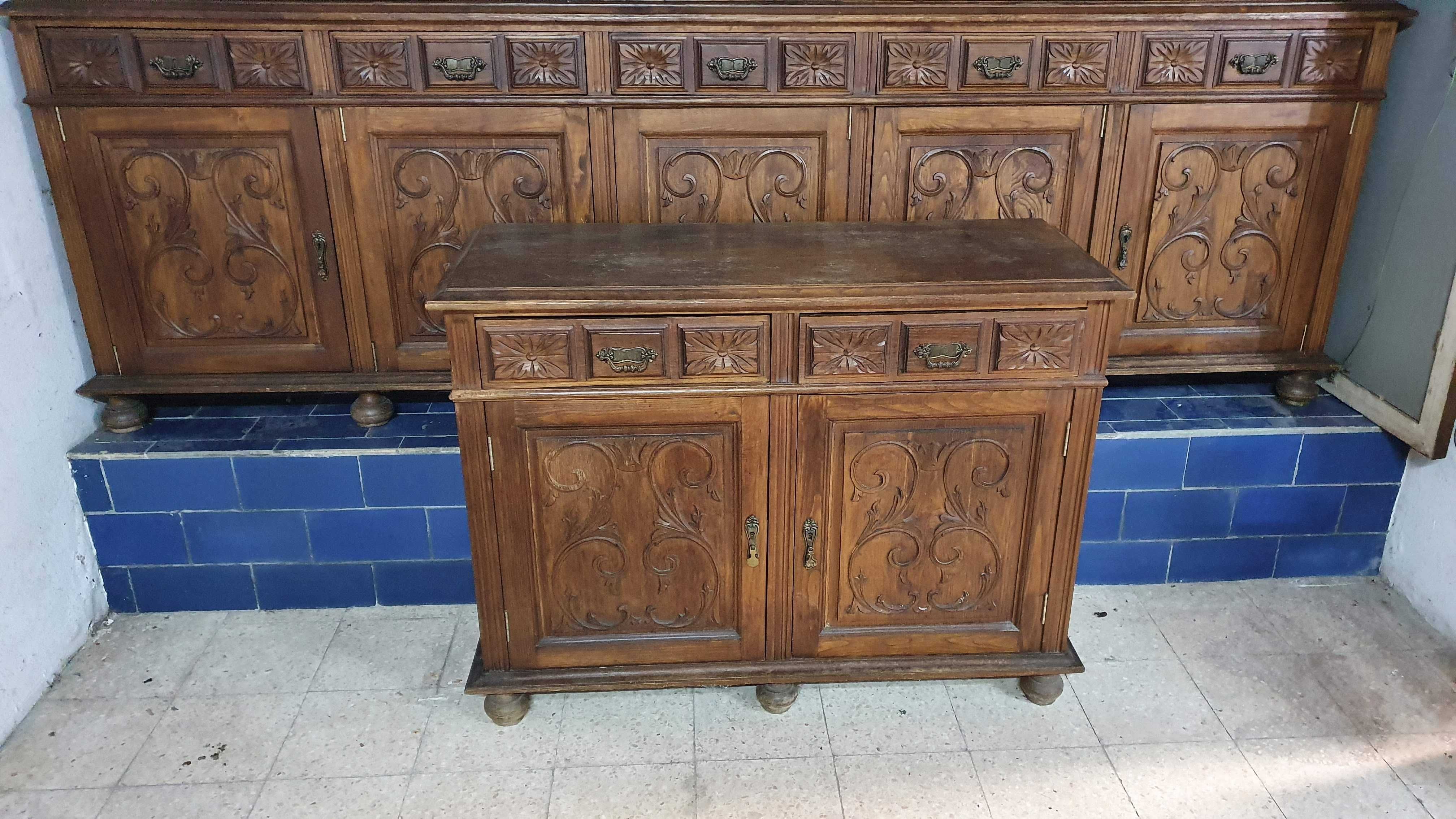 Louceiro vintage com oferta de aparador