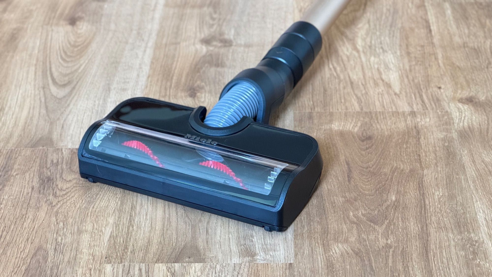 Aspirador vertical sem fios | Miele Duoflex HX1 Total Care [Novo]
