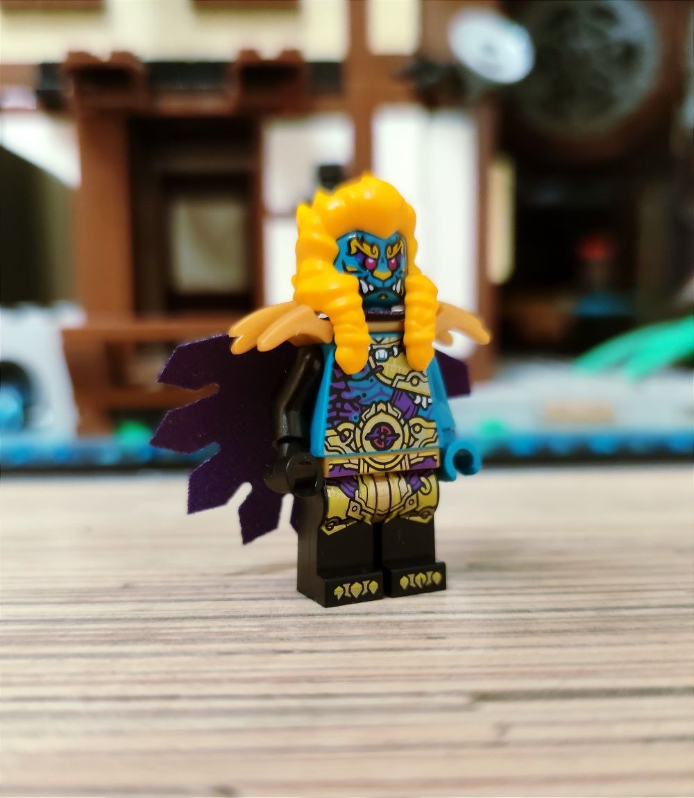 Lego Monkie Kid минифигурка Azure Lion