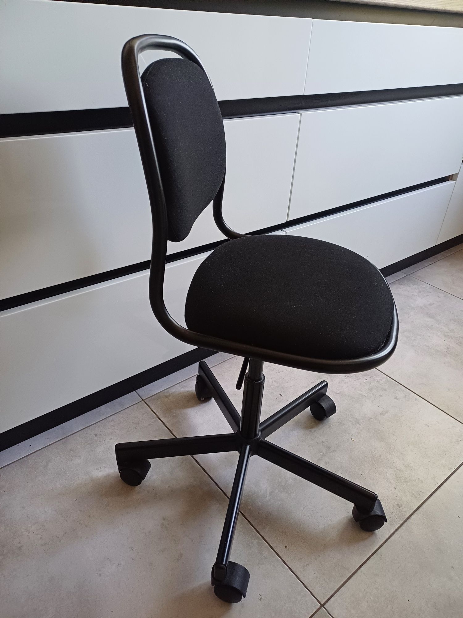 Ikea Krzesło obrotowe do biurka dla dzieci