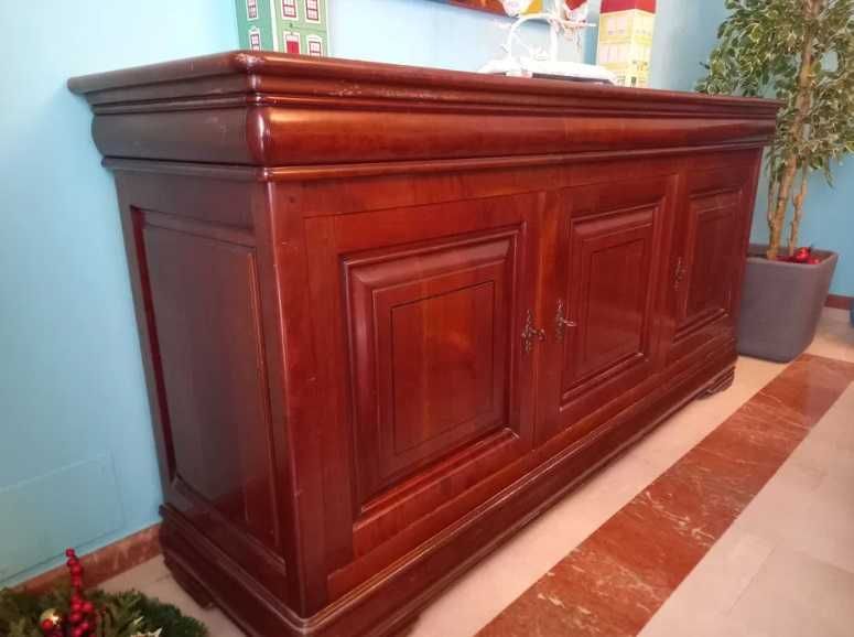 Aparador em cerejeira maciça - 3 Portas / 3 Gavetas