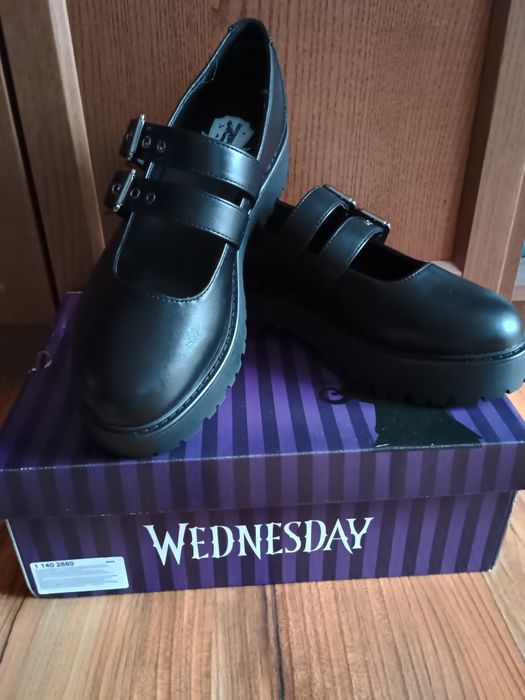 Buty Wednesday rozmiar 38
