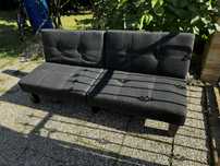 Mała rozkładana sofa