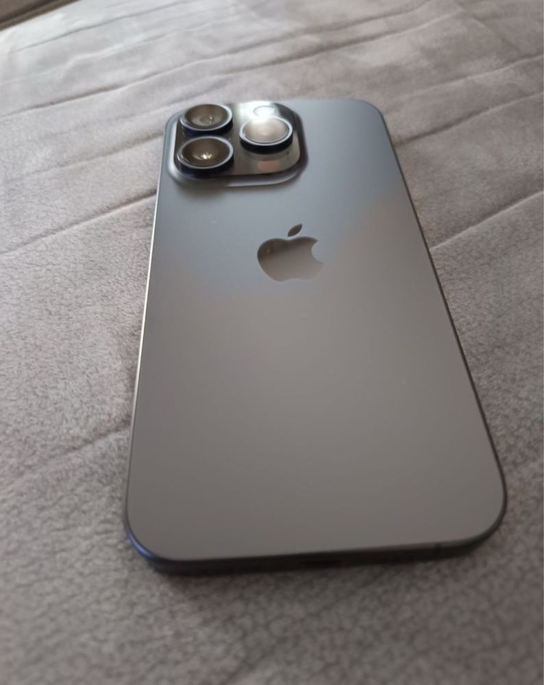 Iphone 15 PRO 128gb novo