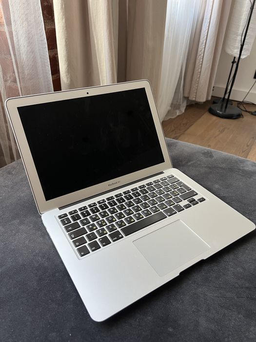 MacBook Air 13 silver
