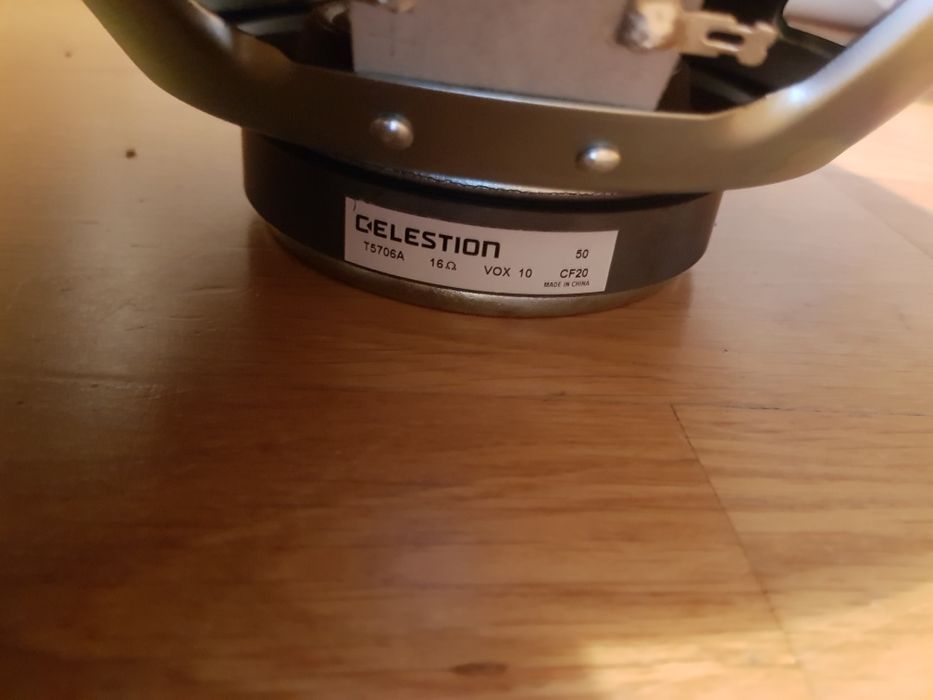 Głośnik VX10 Celestion 16 ohm 10 cali z Vox ac10c1 100% sprawny