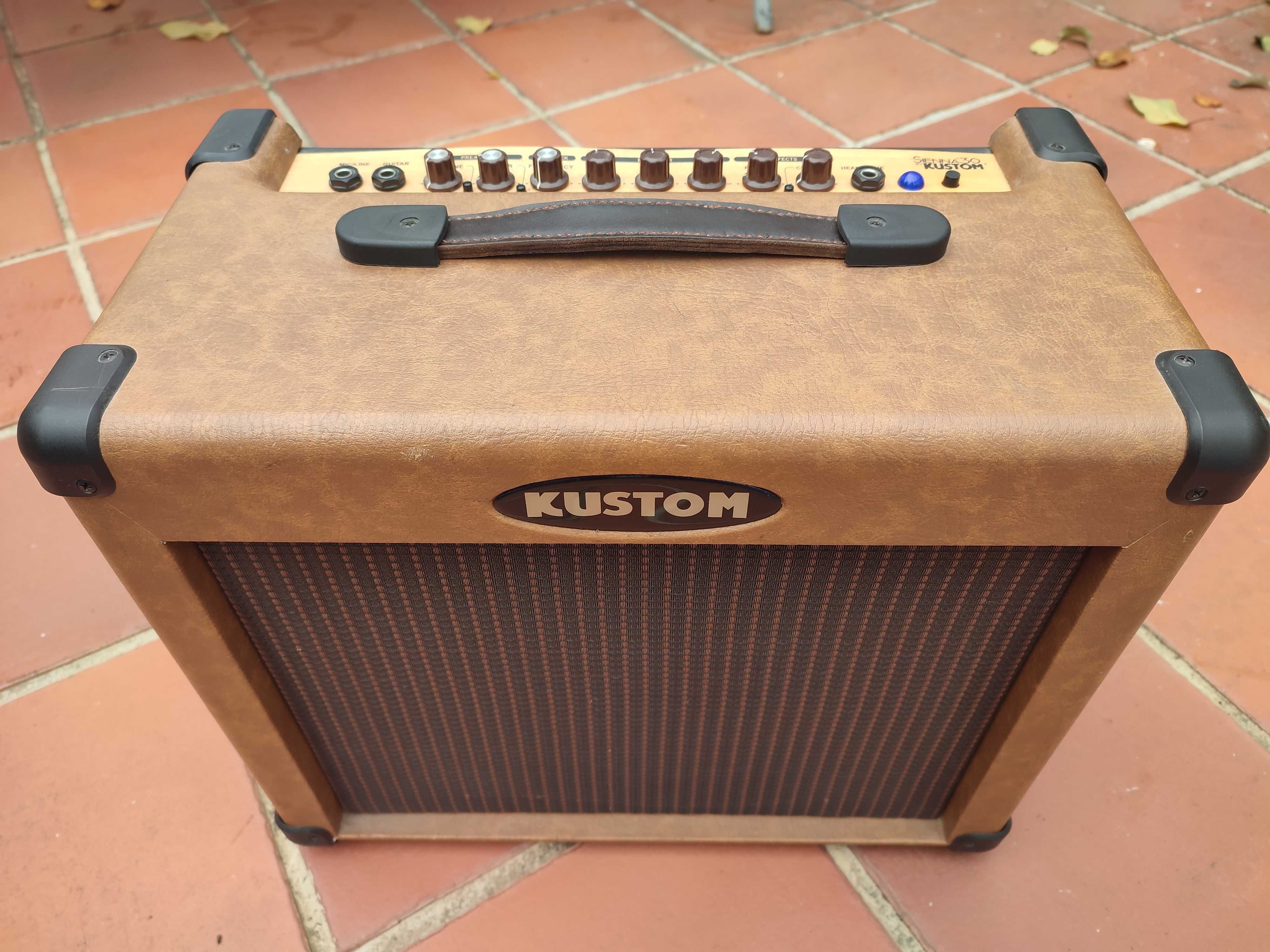 Amplificador para guitarra ou qualquer outro instrumento acústico
