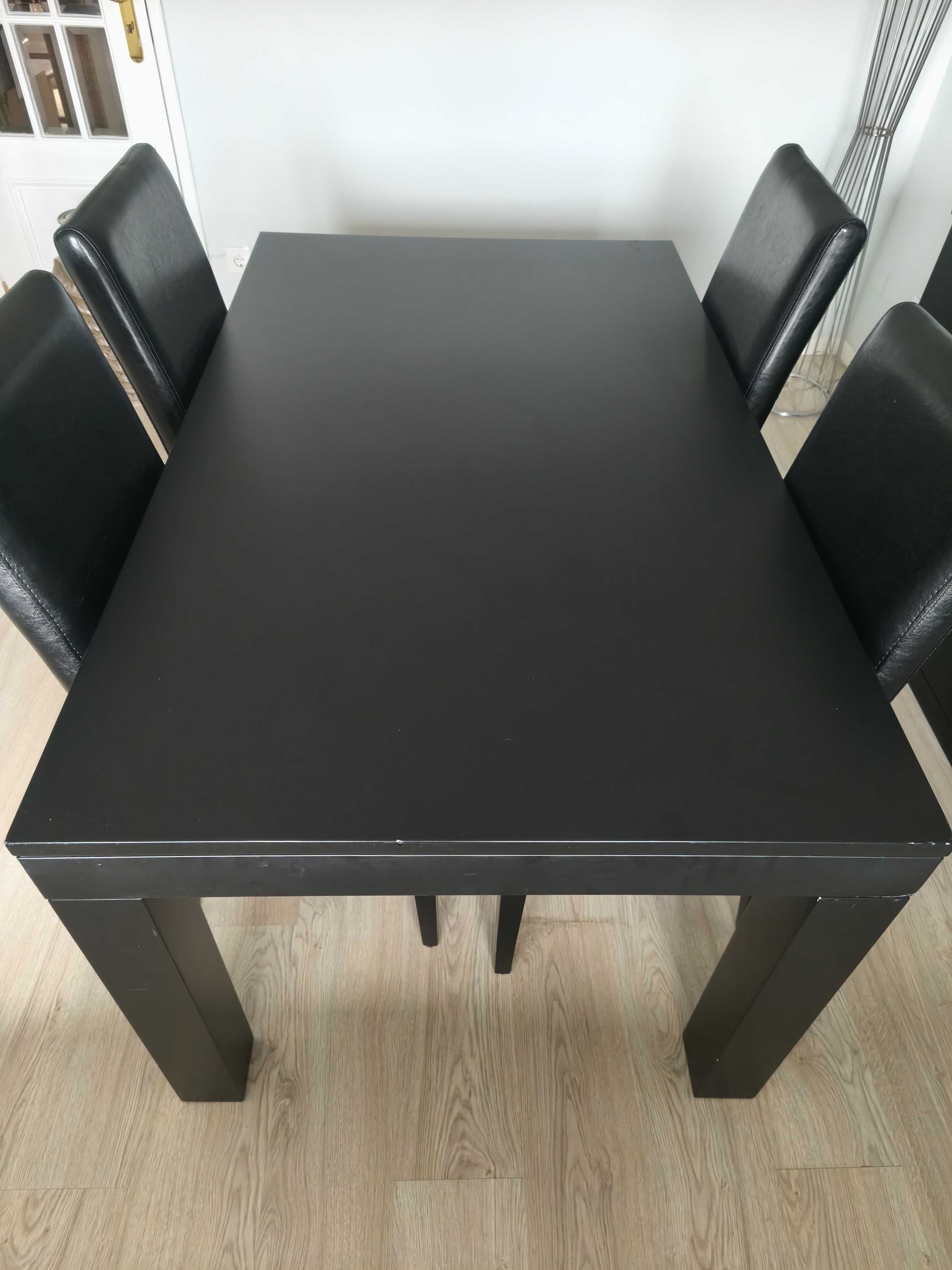 Mesa+cadeiras+móvel
