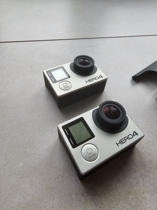 Dwie kamery gopro hero 4 black