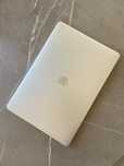 MacBook Pro 2019 i7