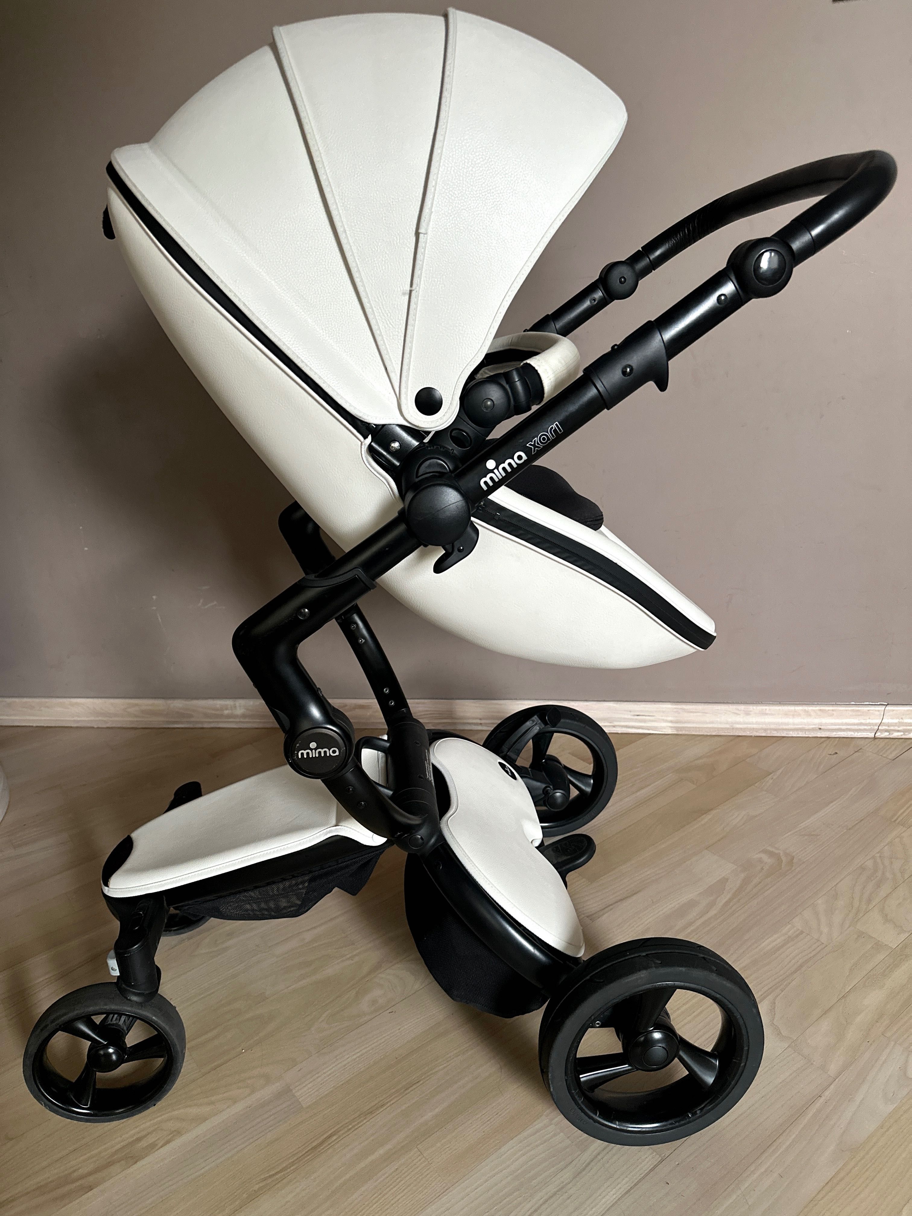 Коляска Mima Xari 3в1