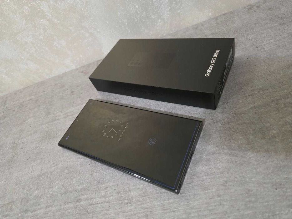 Комплект Samsung Galaxy S23 Ultra 12/512 + Buds Pro Ідеал!