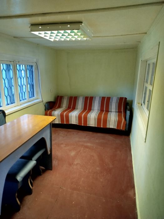 Продам гараж-майстерню