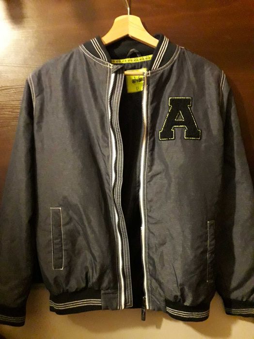 kurtka dla chłopca bejsbolówka