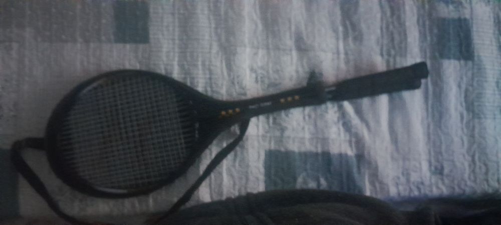 Duas raquetes de badminton baratas