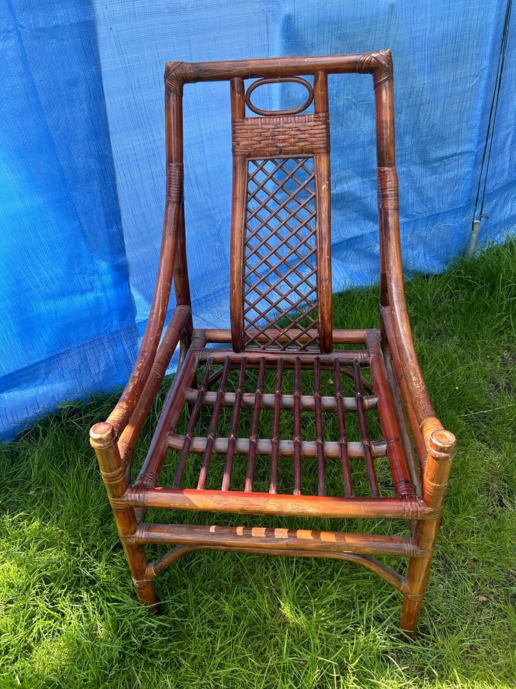 Krzeslo z ratanu