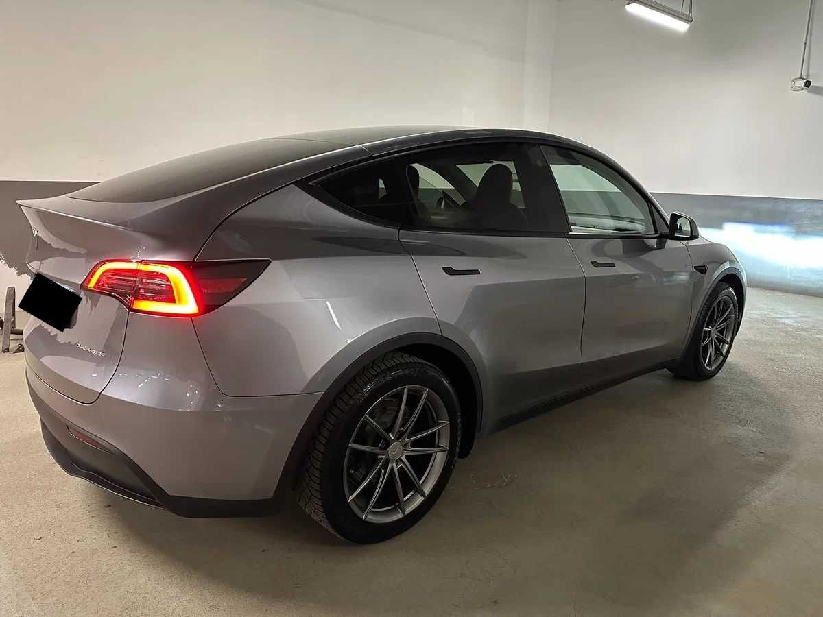 Tesla Model Y Long Range, 2023