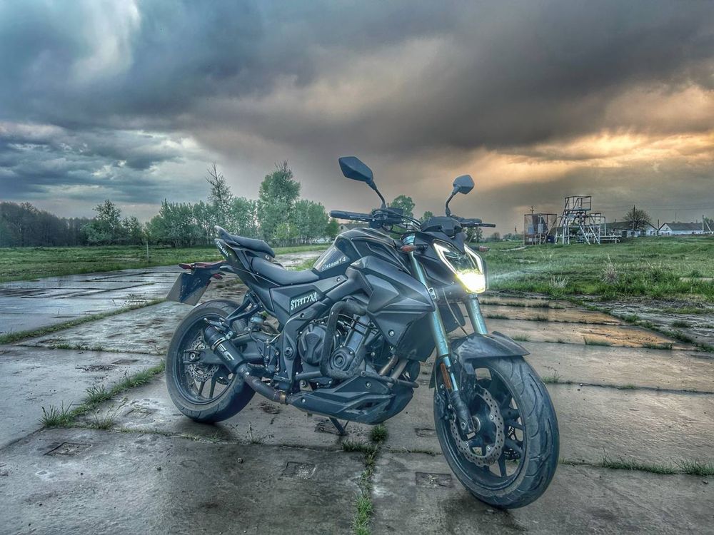 Voge 500r клітка