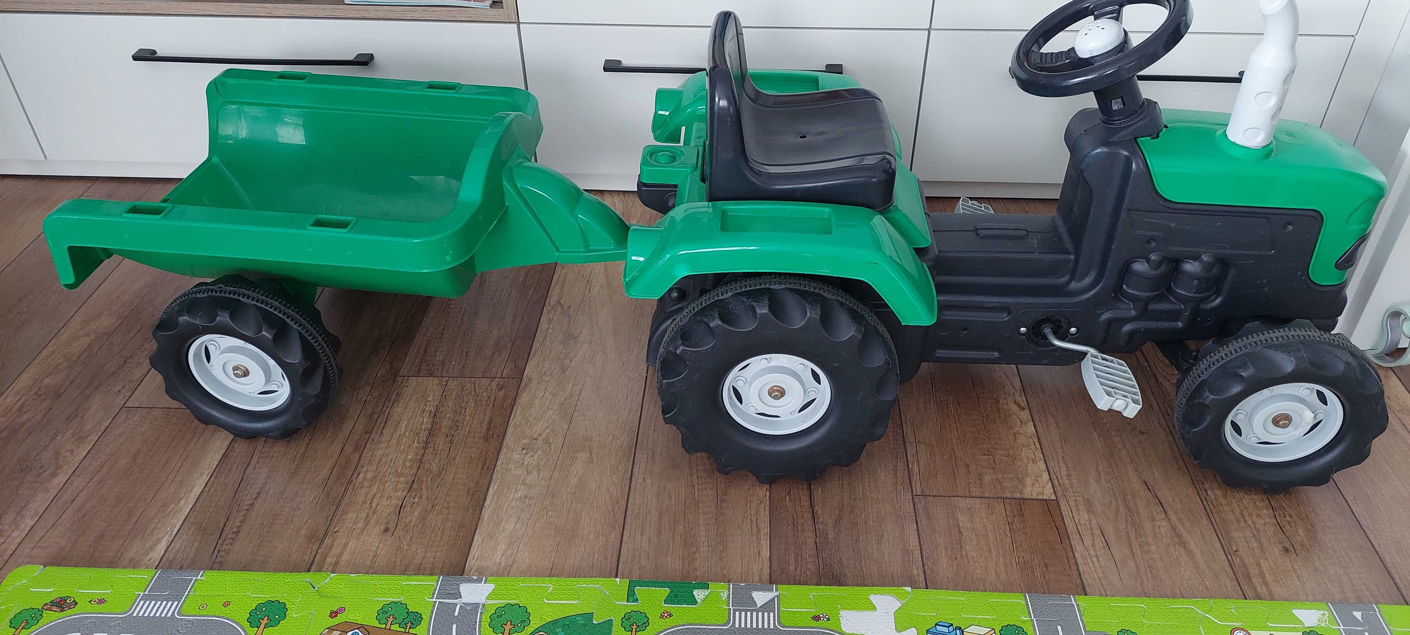 Traktor na pedały z przyczepką zielony Dolu